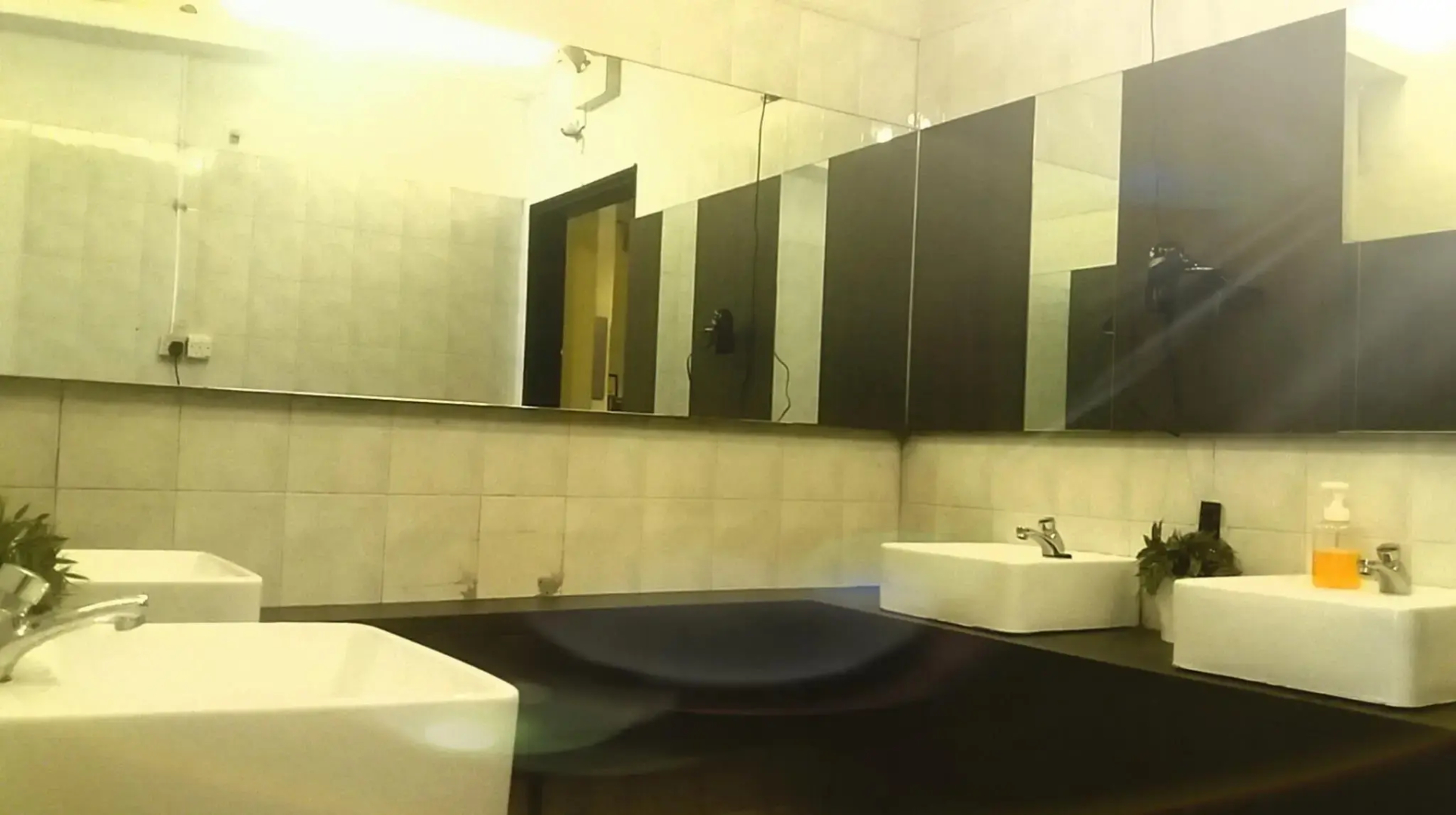 The Hive Singapore Hostel