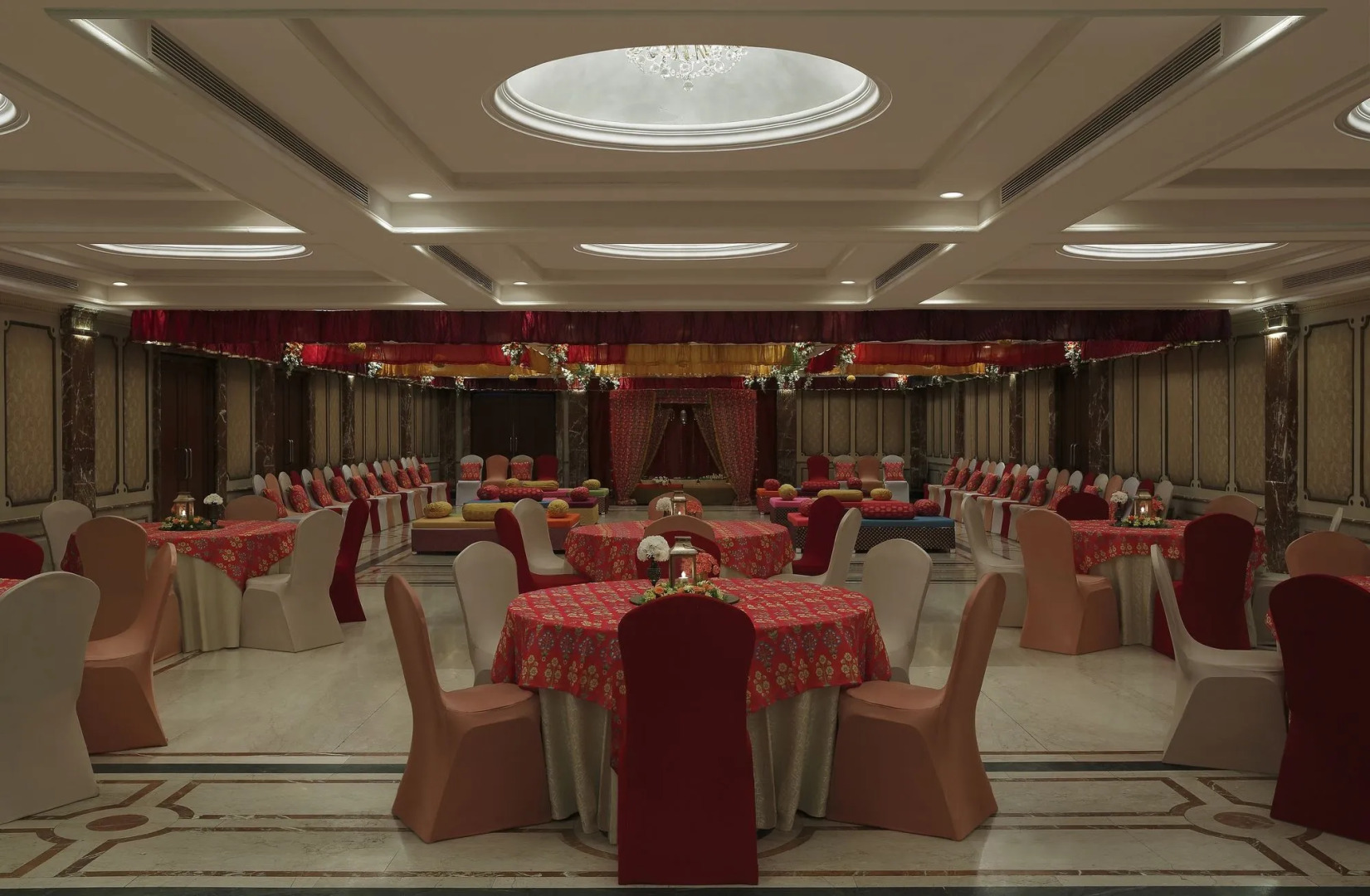 Grand Mercure Vadodara Surya Palace Hotel