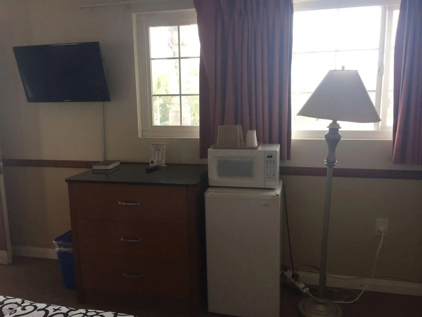 Town and Country Inn