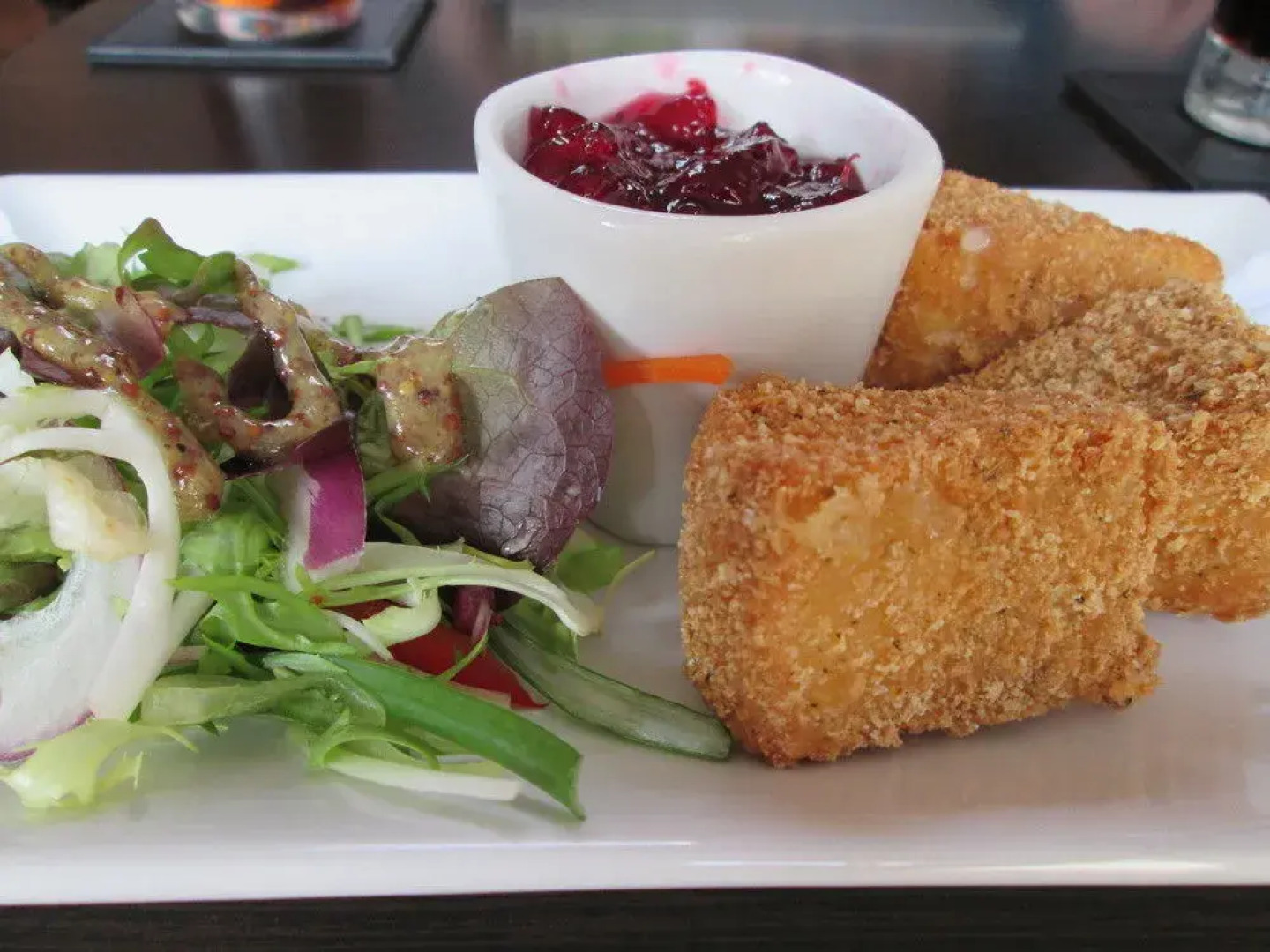 The Robertson Arms Hotel