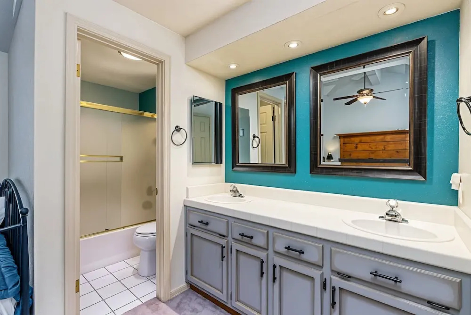 Ridgecrest Rendezvous -  Huge Wrap-Around Deck - Perfect for Sunbathing or BBQ-ing by Yosemite Region Resorts