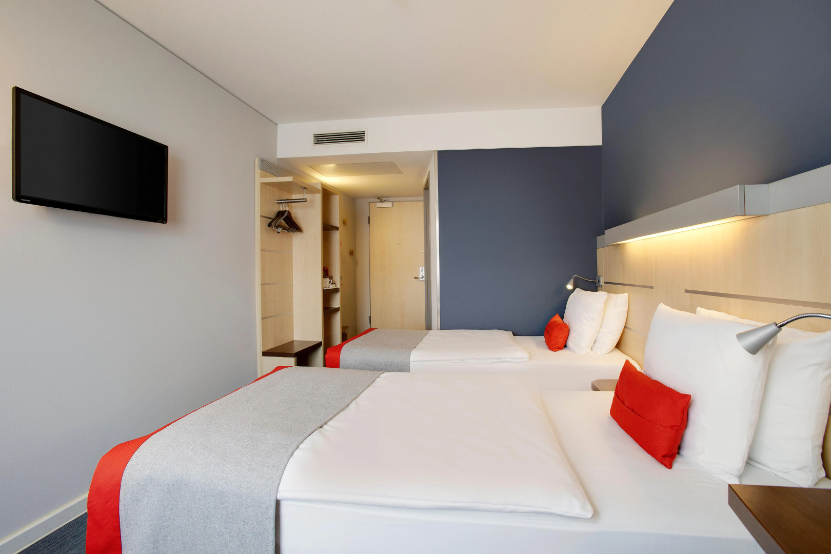 Holiday Inn Express Frankfurt Messe by IHG