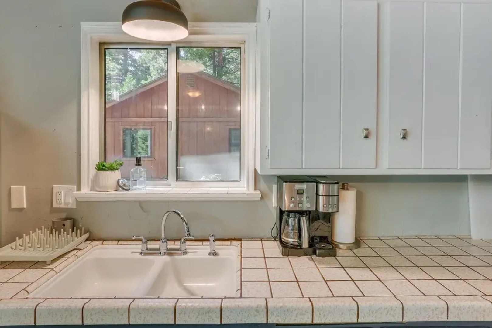 Running Springs Cabin Rental w/ Large Deck & Grill