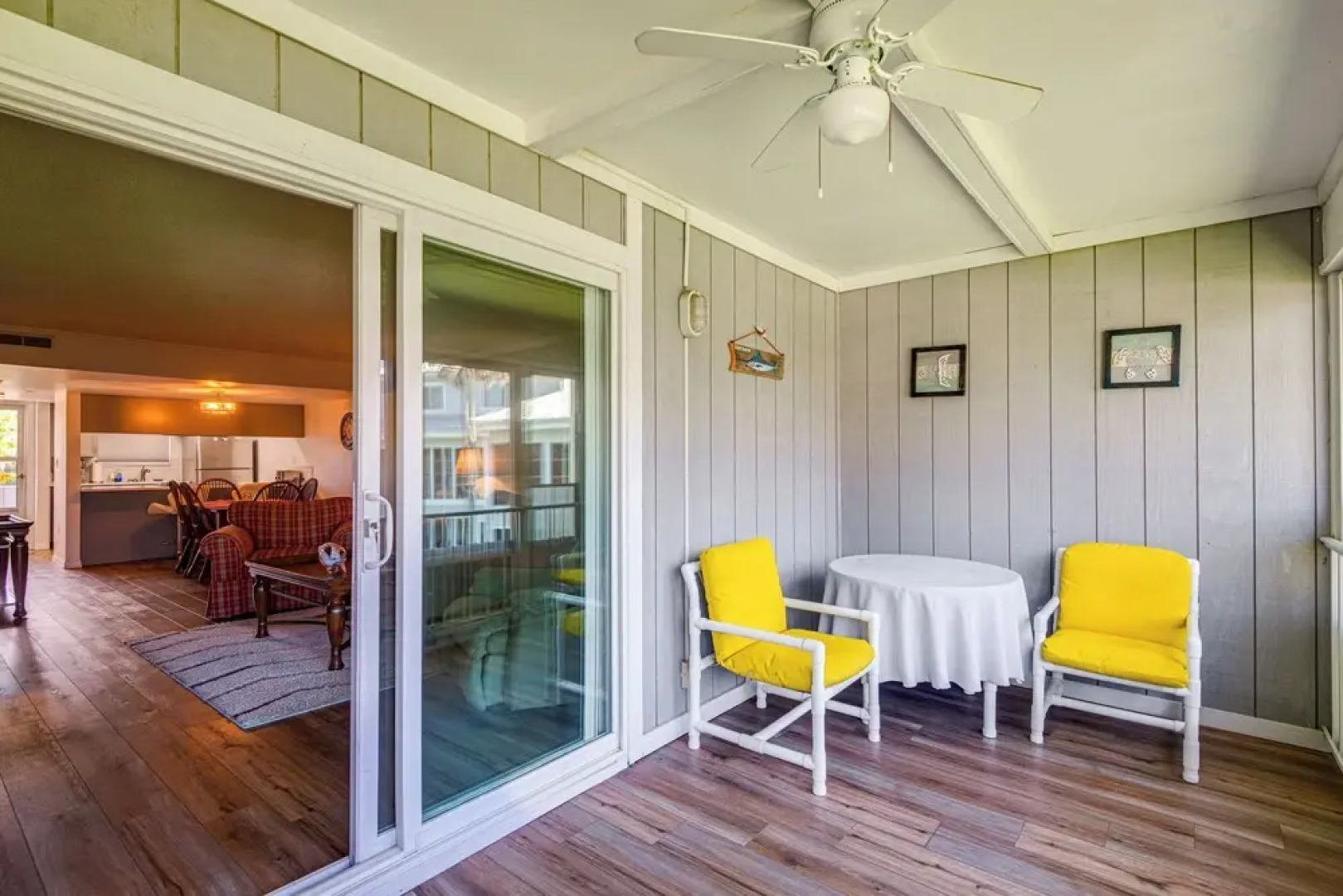 Quaint Welaka Getaway: Steps to St Johns River!