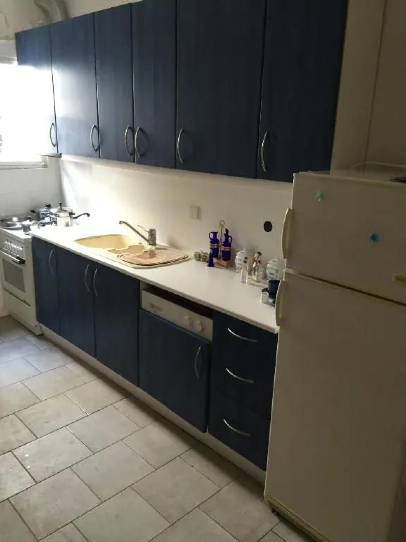 50 Steps From The Sea