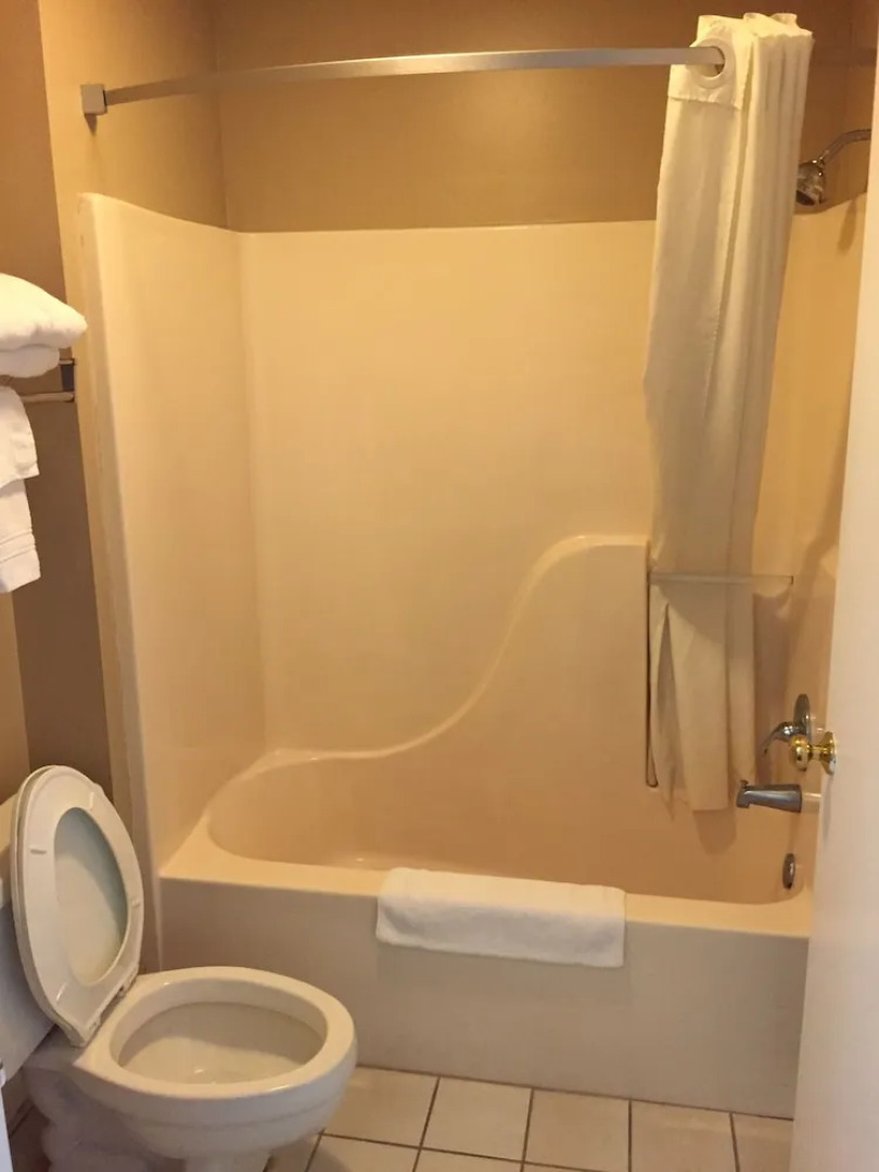 Super 8 Ocean Springs Biloxi