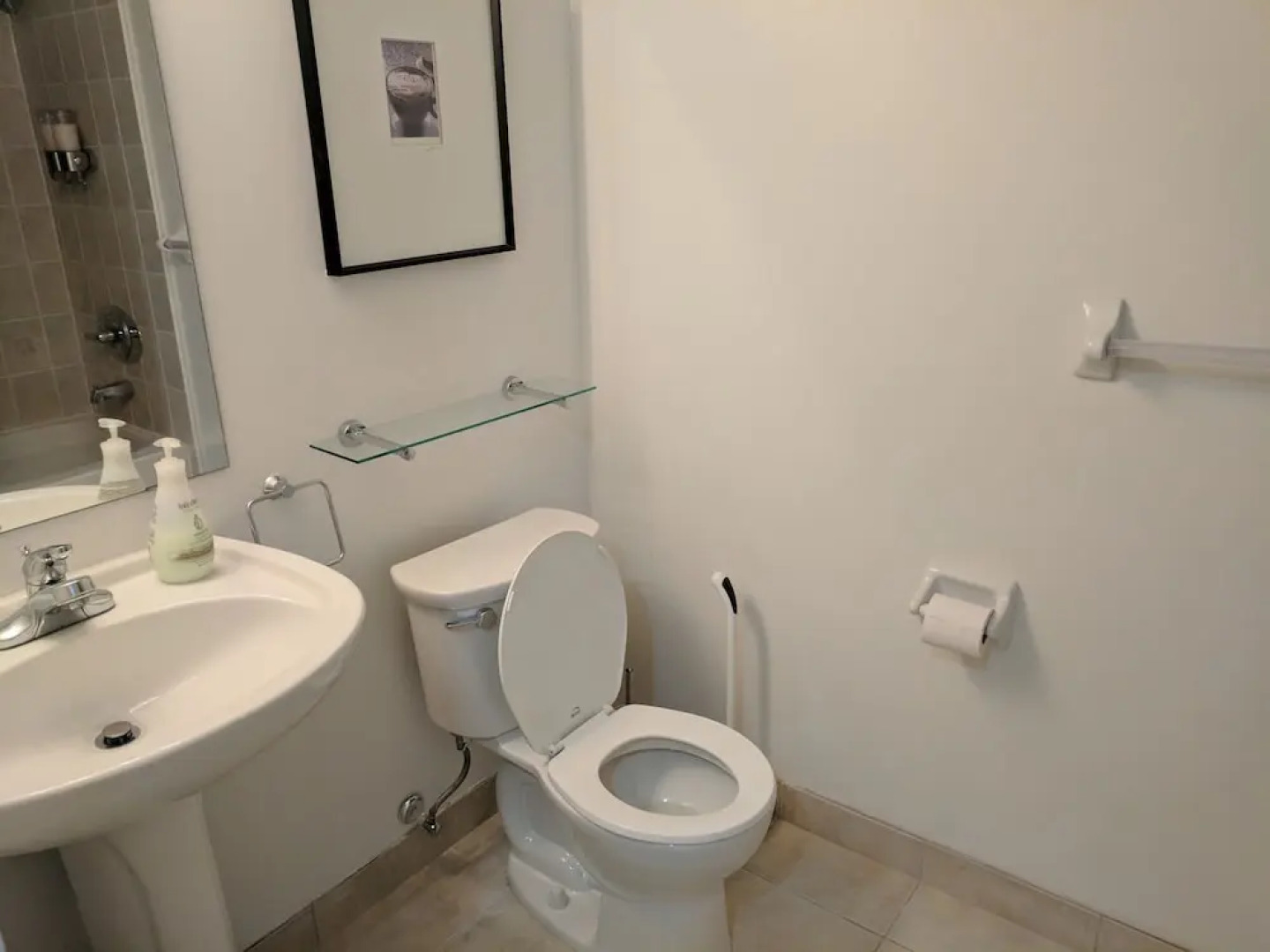 Downtown Studio in Dundas Square