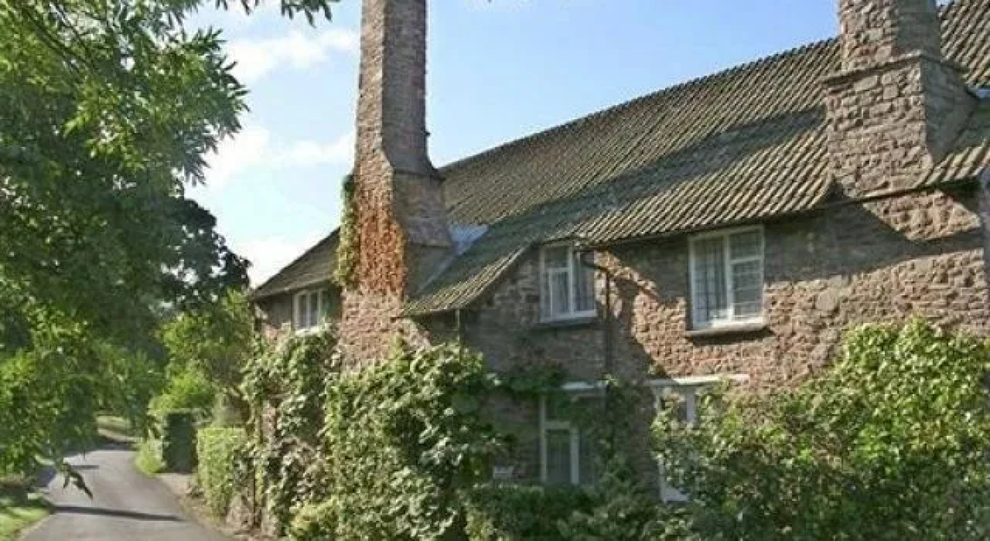 Tudor Cottage