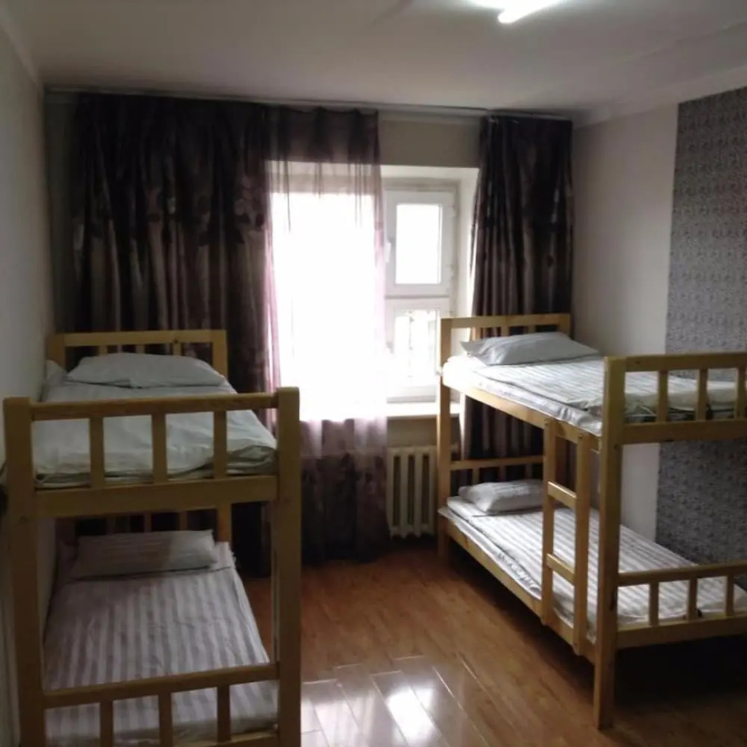 Blue Marmot Hostel&Tours