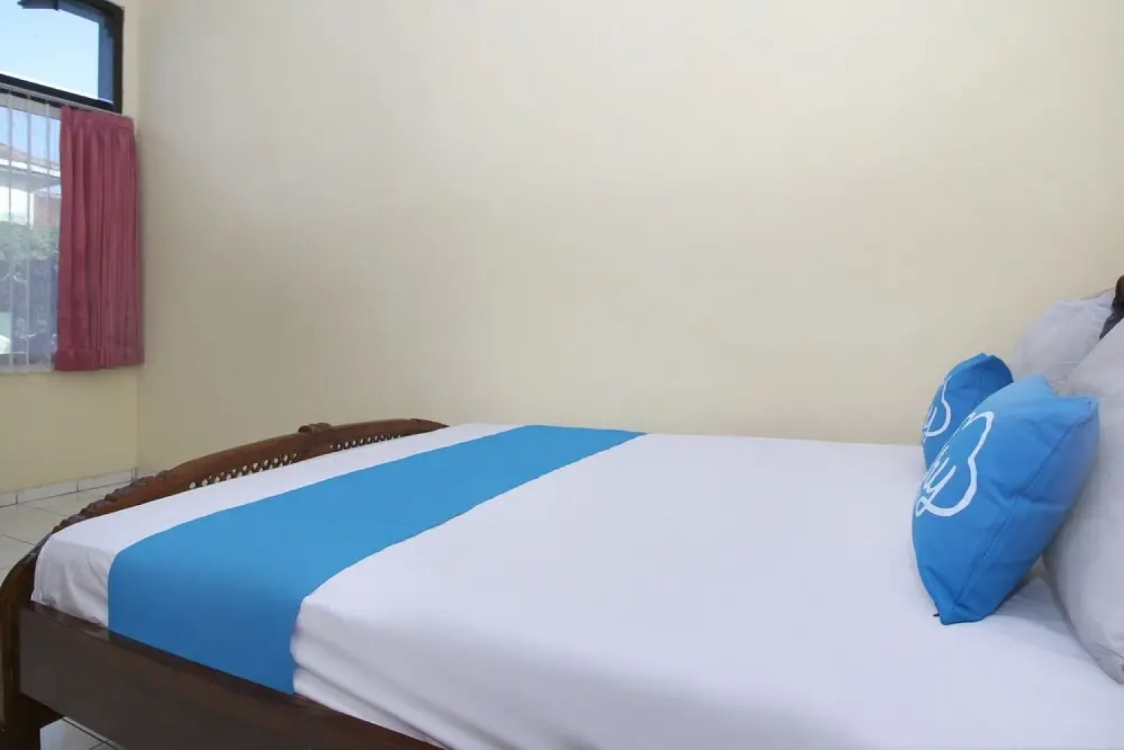 Airy Eco Syariah Otista 106 Kuningan