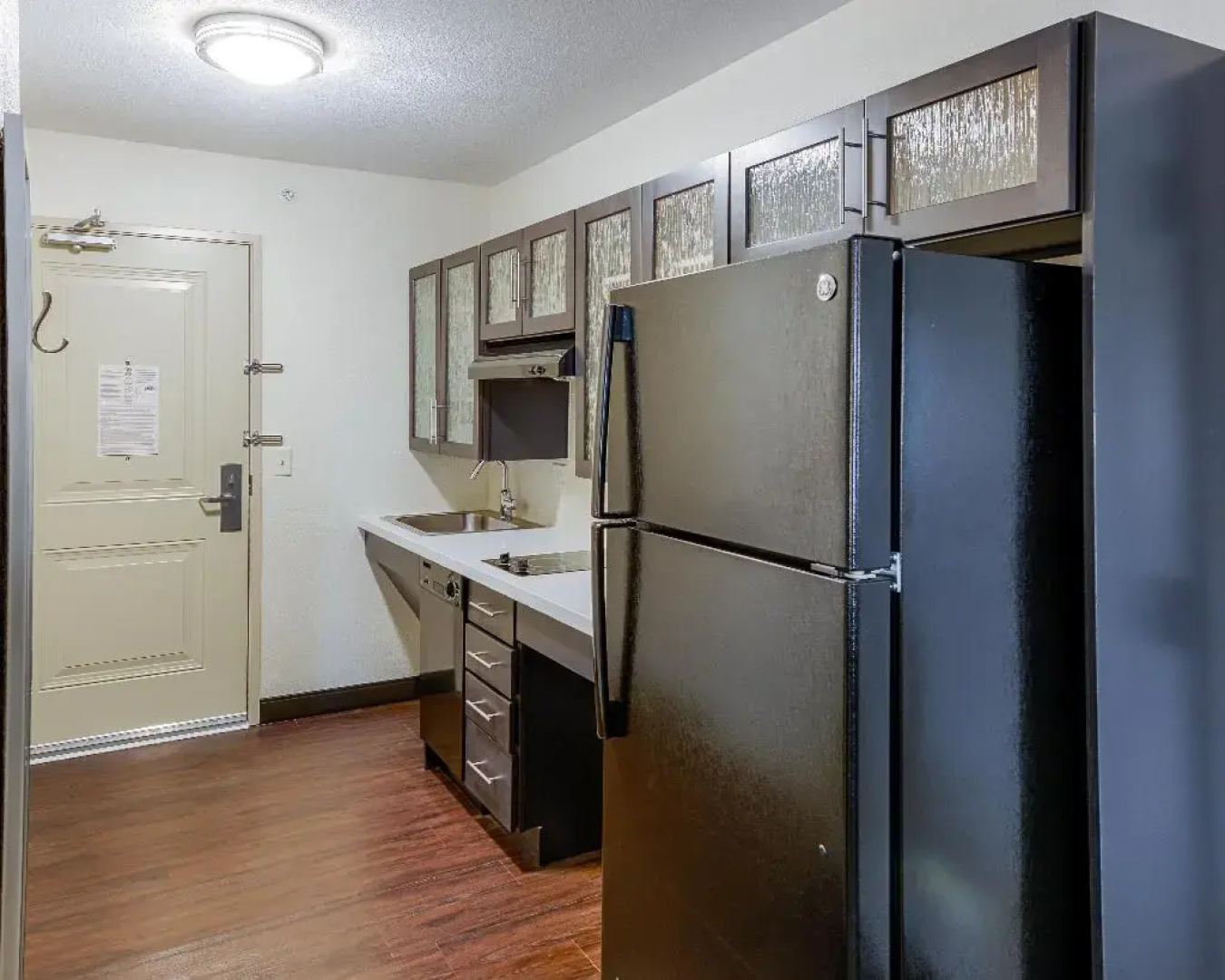 Candlewood Suites Lakeville I-35