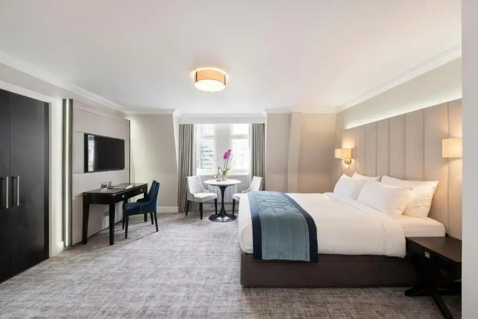 Bridgestreet Tower View