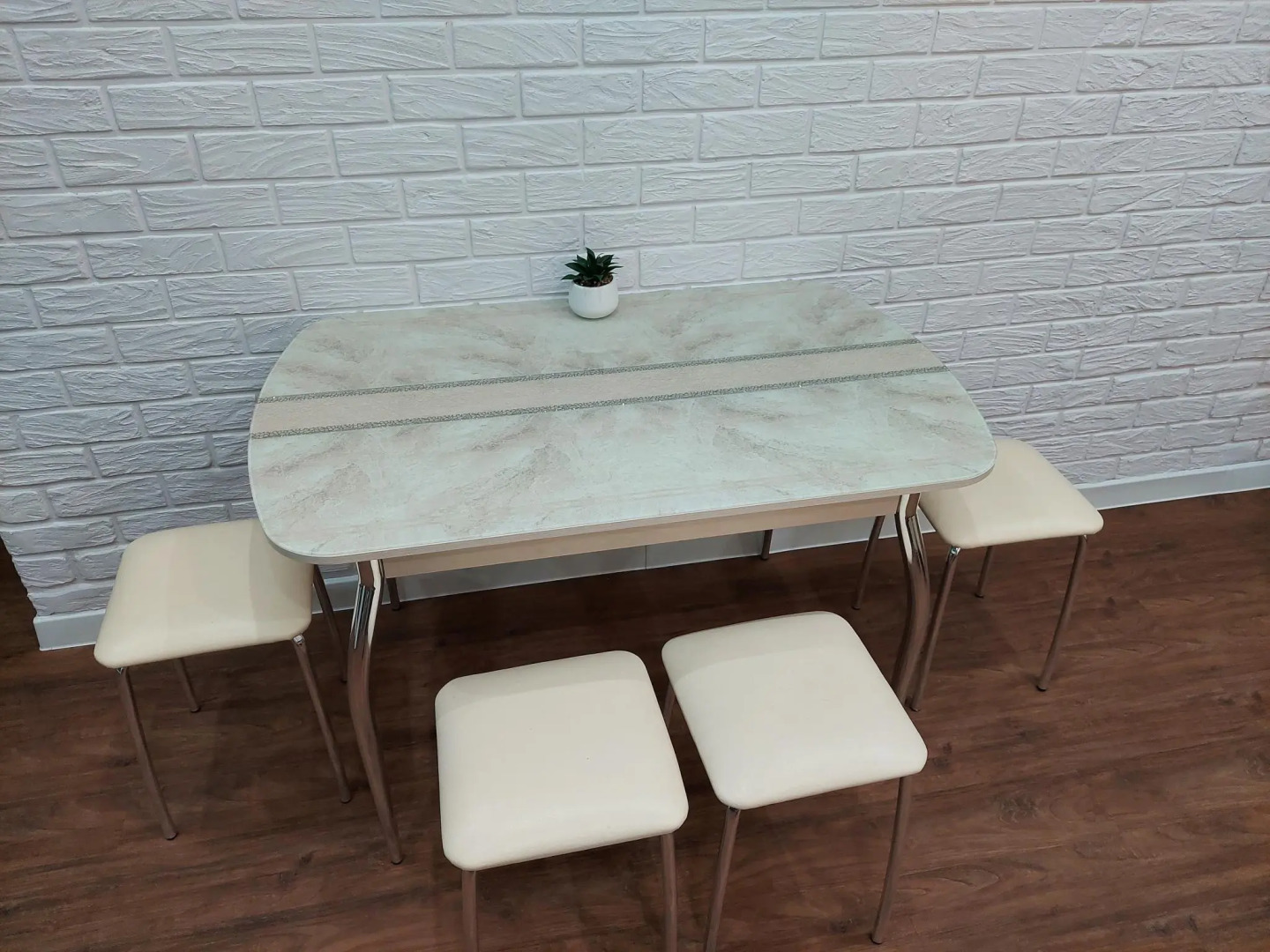 Веста на пр. Ленина (Абакан)