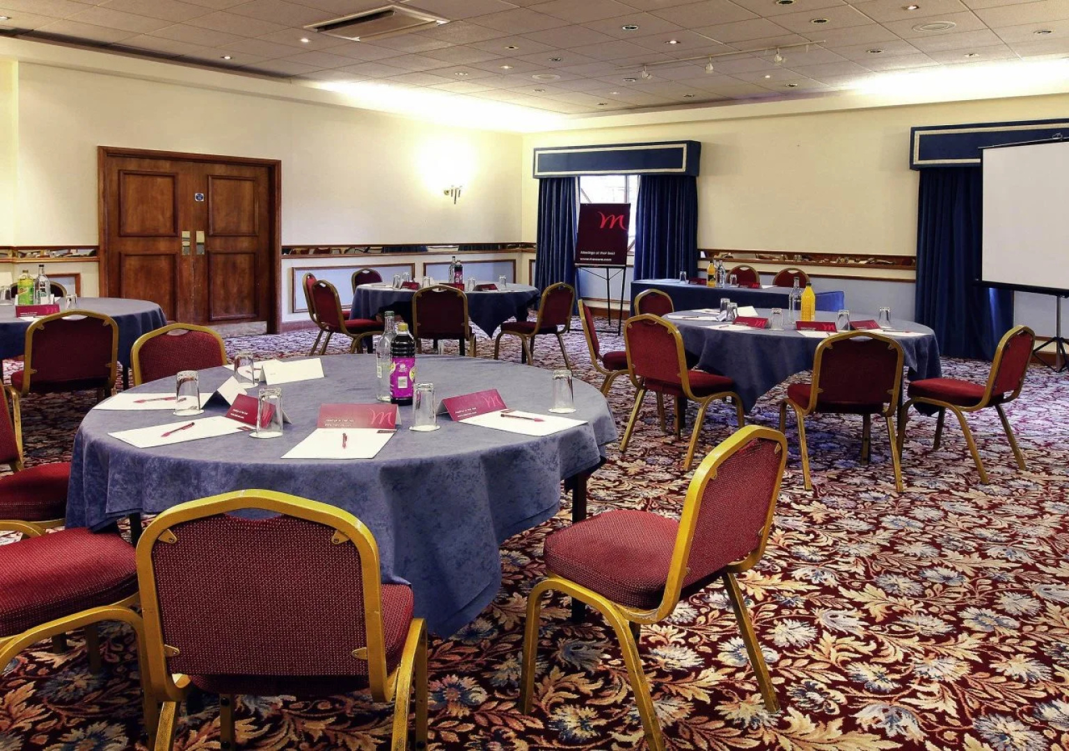 Mercure Chester North Woodhey House Hotel