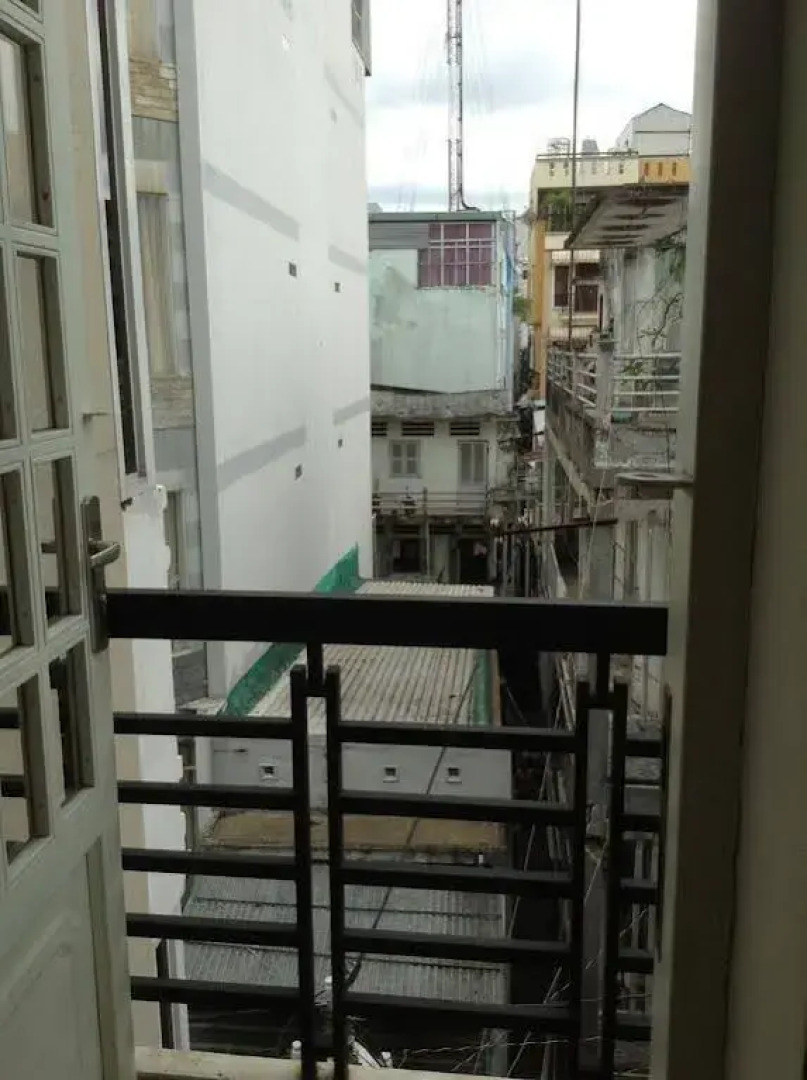 Lamenda Saigon Hotel