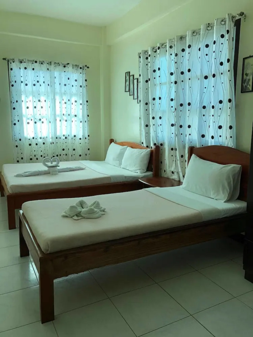 S-E Hotel and Residence