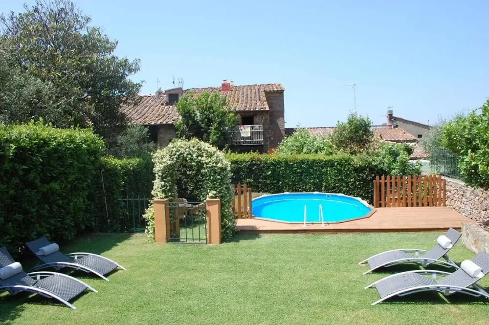 Apartment With one Bedroom in Montemagno, With Enclosed Garden and Wifi