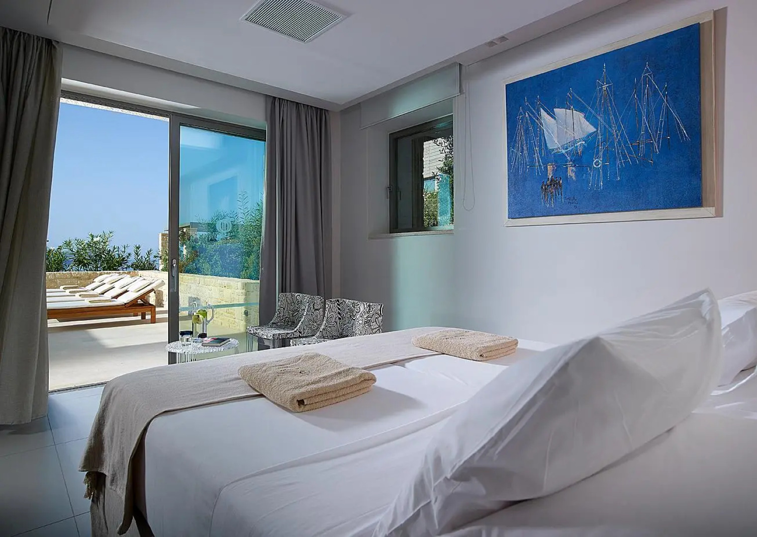 Youphoria Sea View Villas