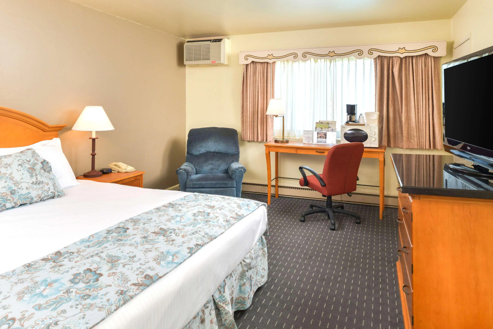 Svendsgaard's Danish Lodge Americas Best Value Inn