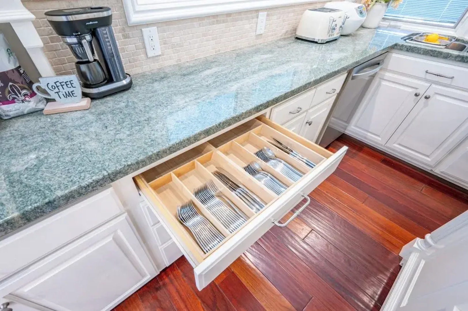 Luxury living with Spa &Pool near Disney