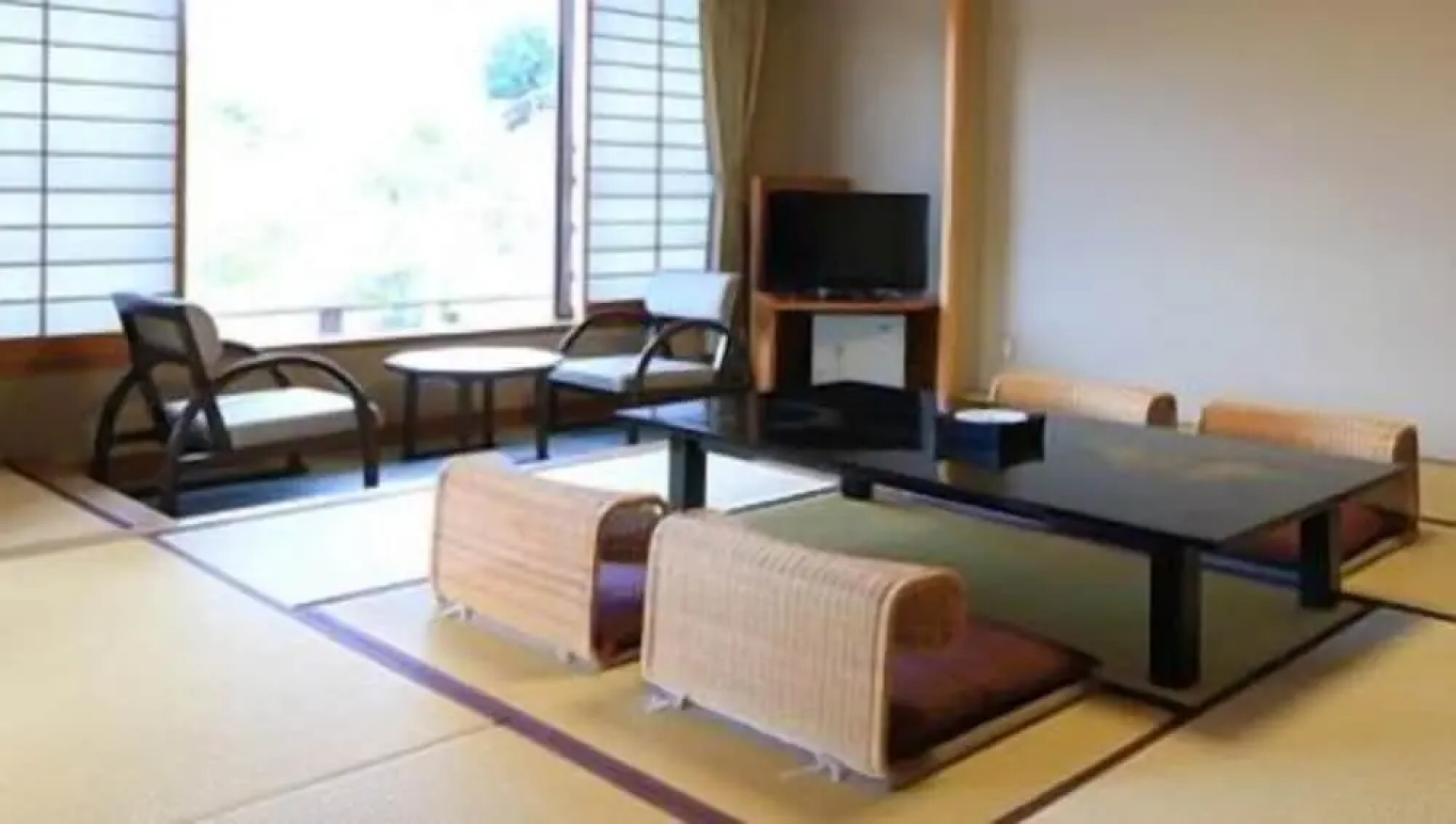 Kameya Ean