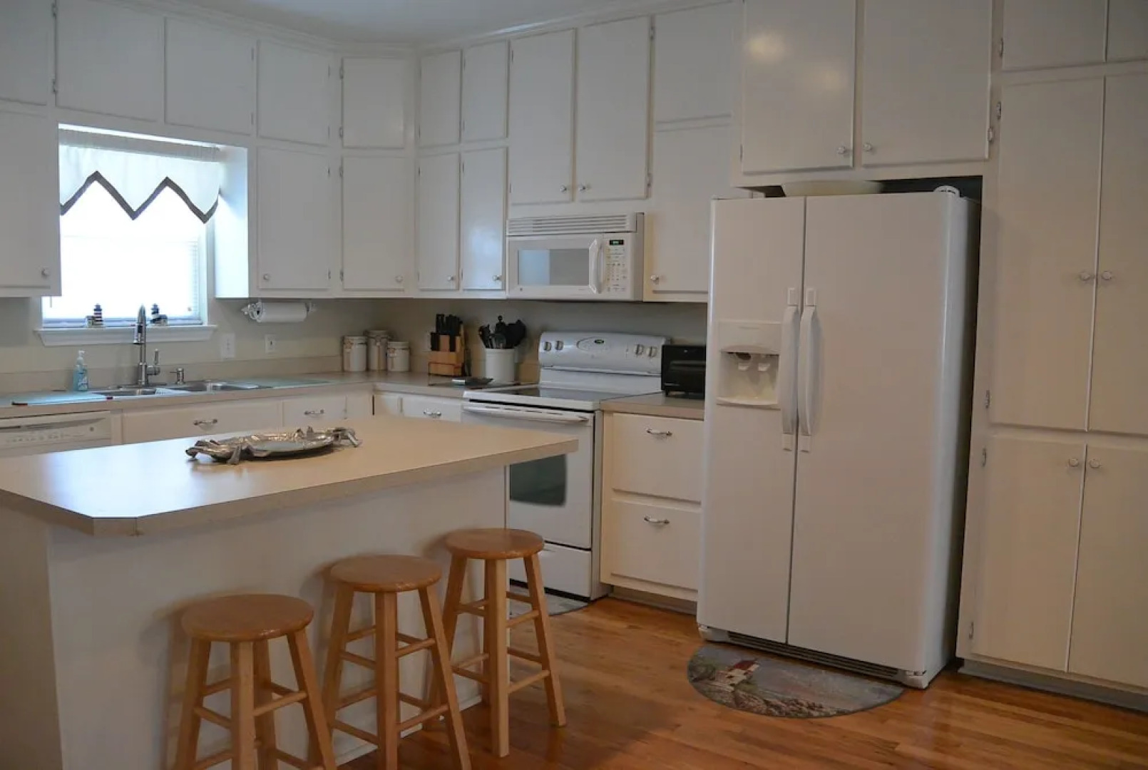 Lotz A View 4 Bedroom Home