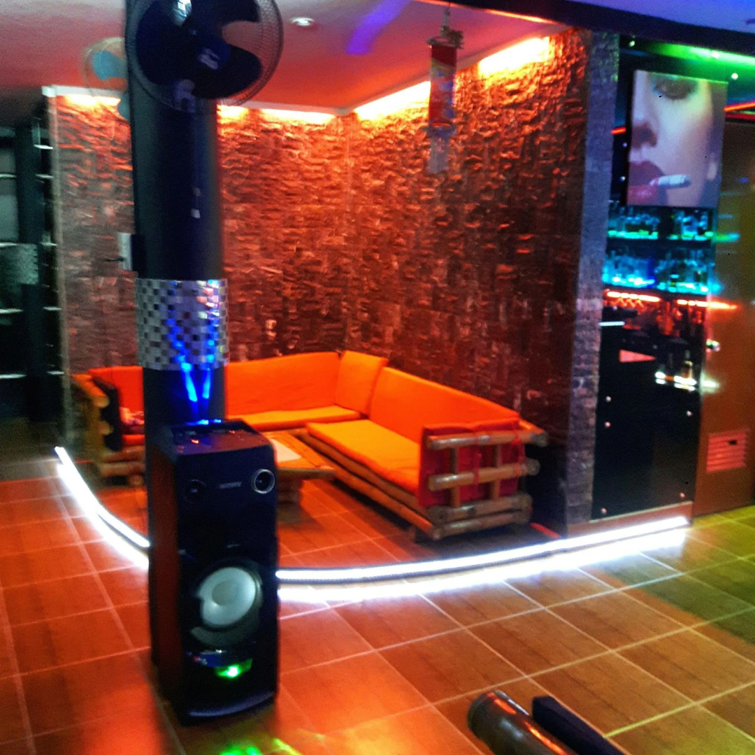 Micky Santoro Hotel & Restaurant