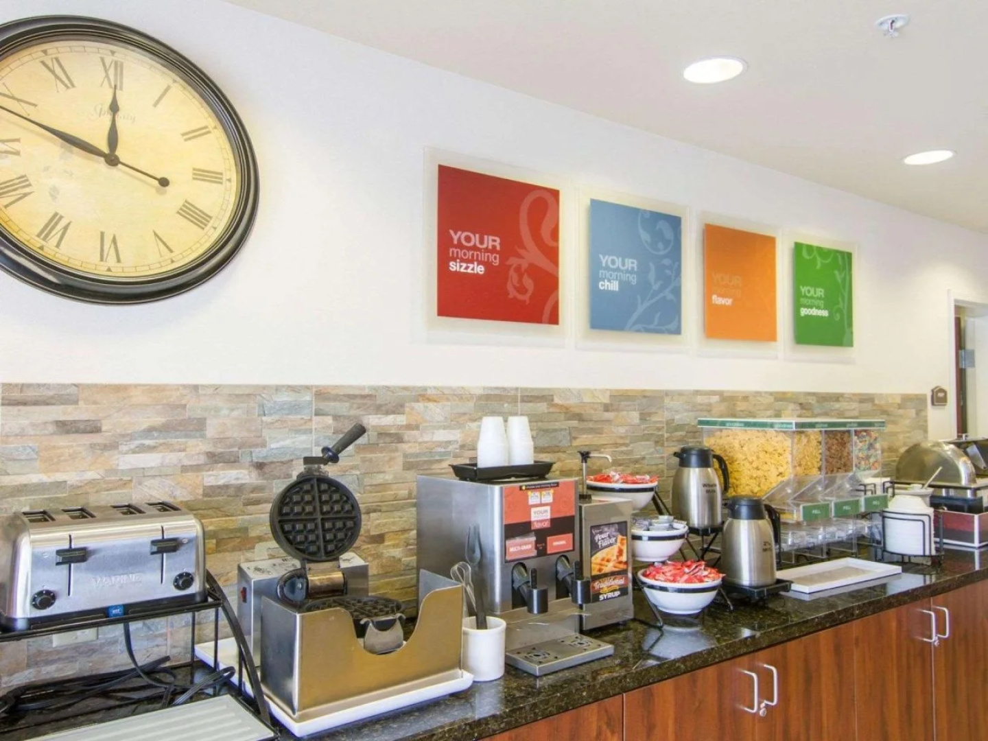 Comfort Inn & Suites Fort Myers Airport