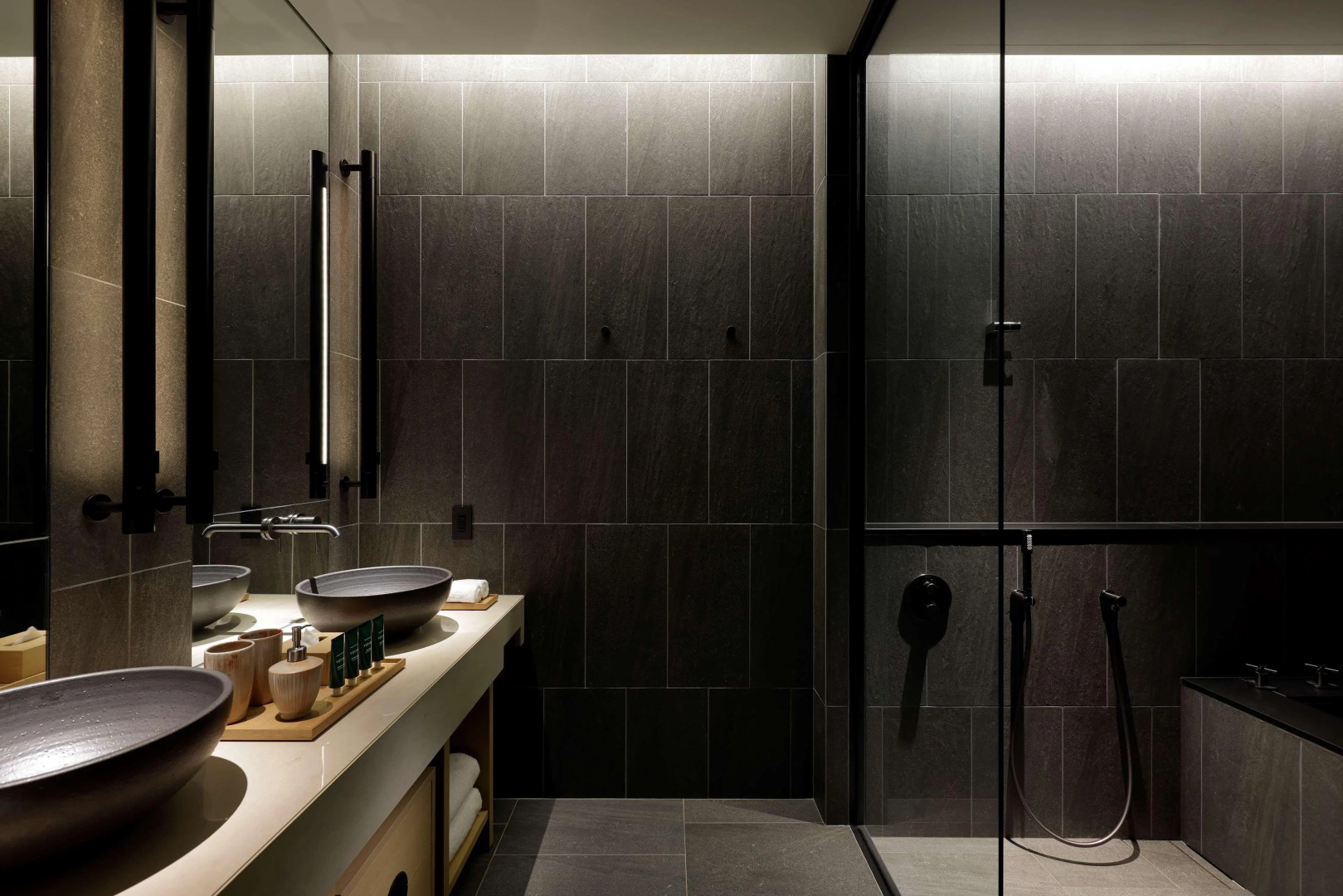 ROKU KYOTO, LXR Hotels & Resorts