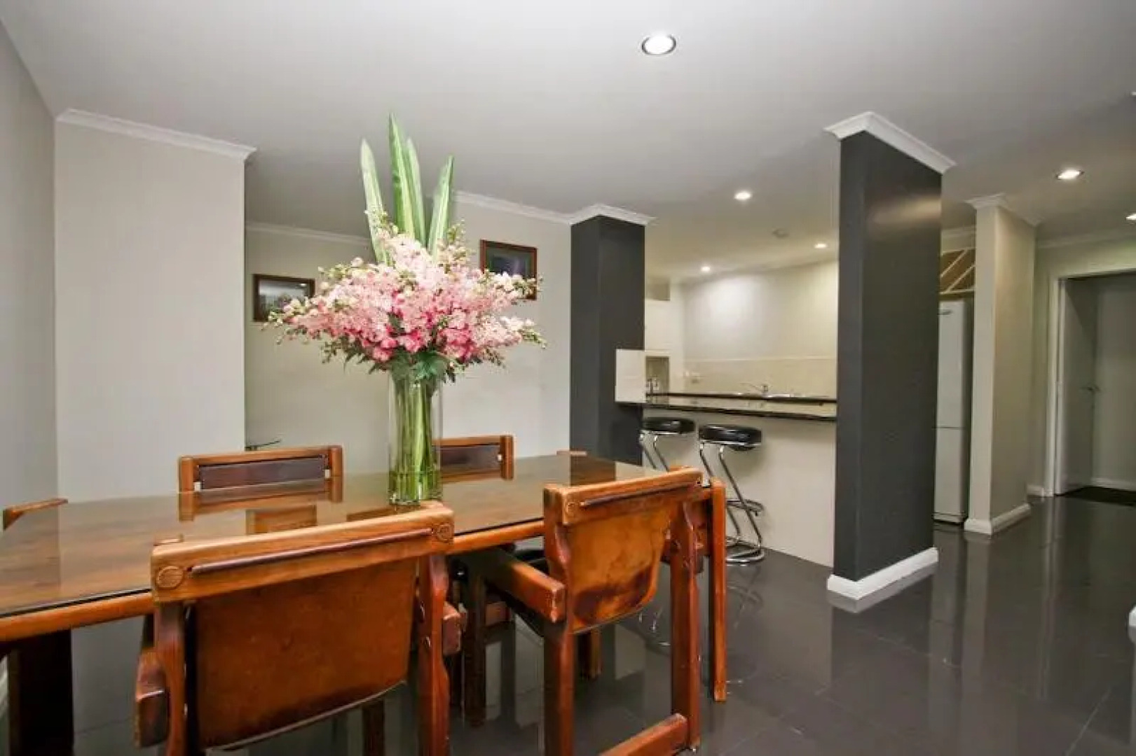 Nautilos on The Harbour