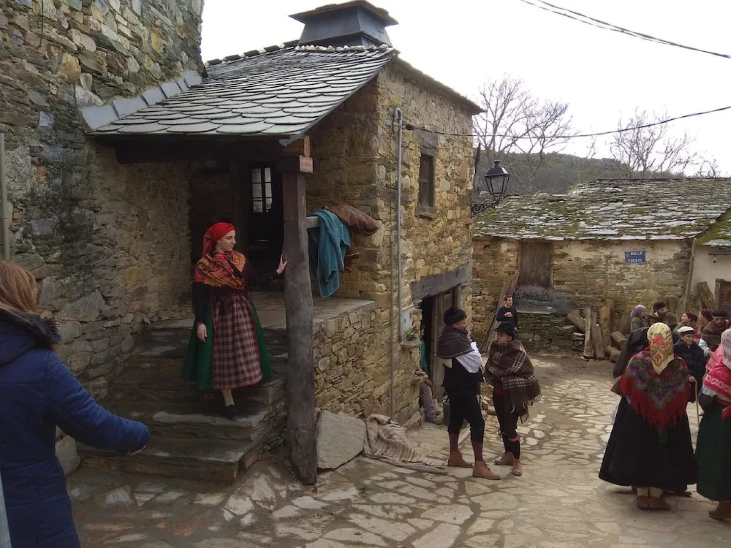 House With 2 Bedrooms in Santa Cruz de los Cuérragos, With Wonderful M