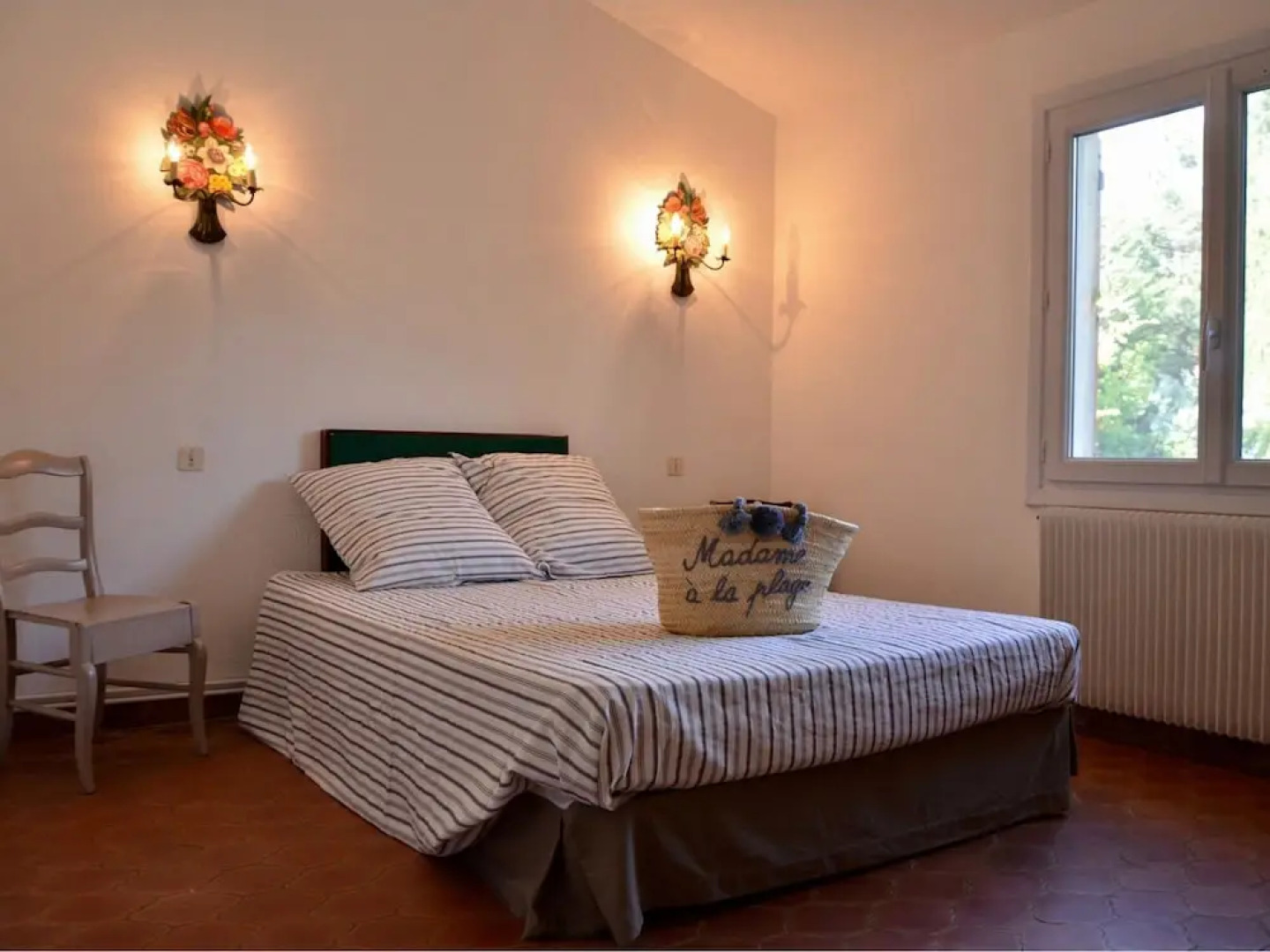 Pretty Holiday Home in Tourtour France Near Lake St. Croix