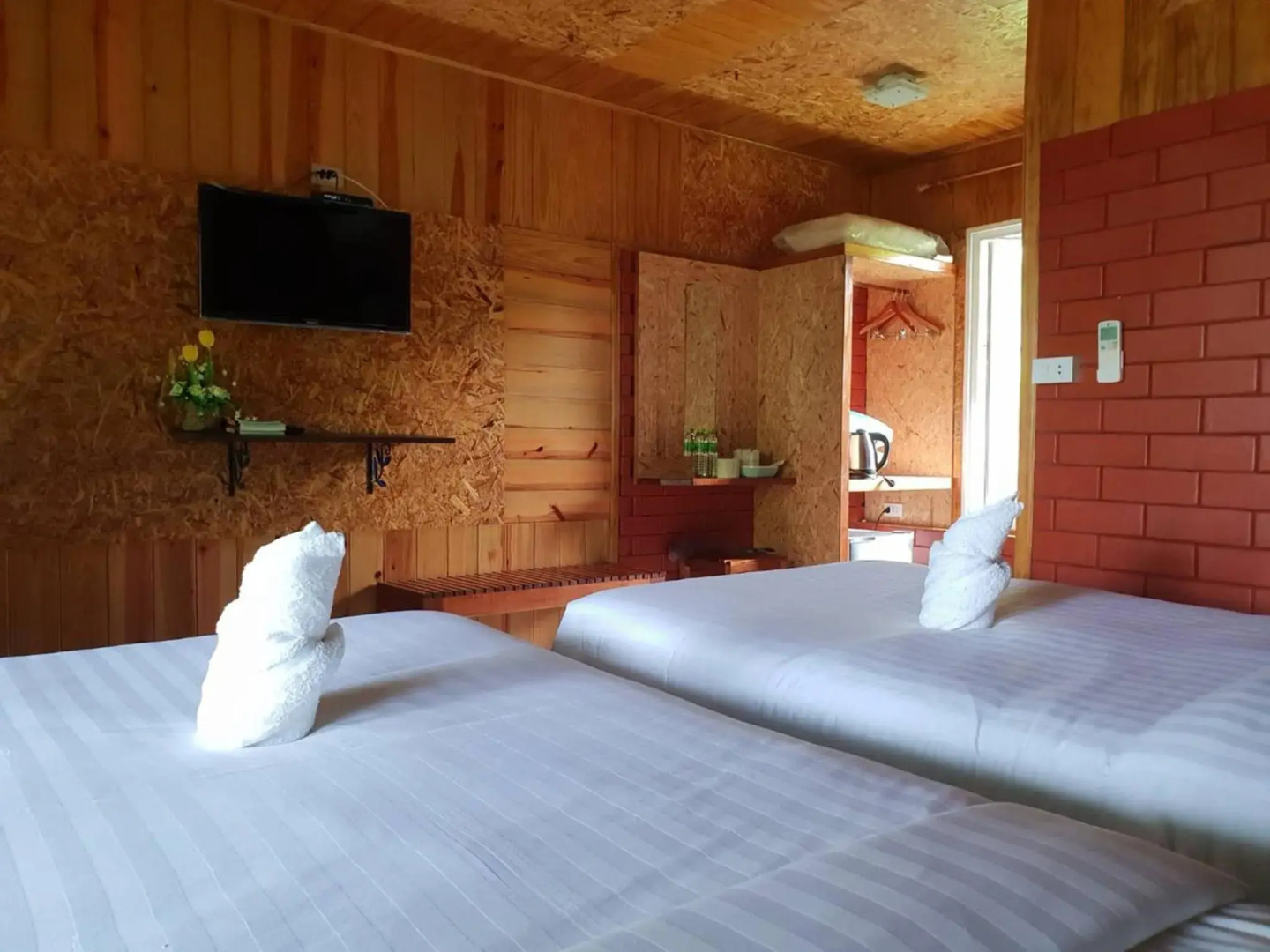 Baan Suan Hill Resort