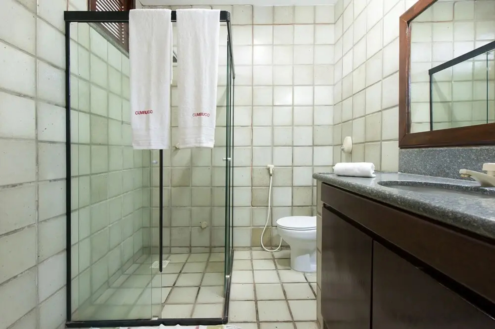 Casa com excelente localização no centro de Cumbuco