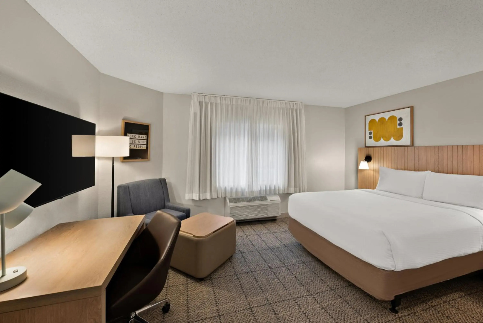 Sonesta Simply Suites Birmingham Hoover