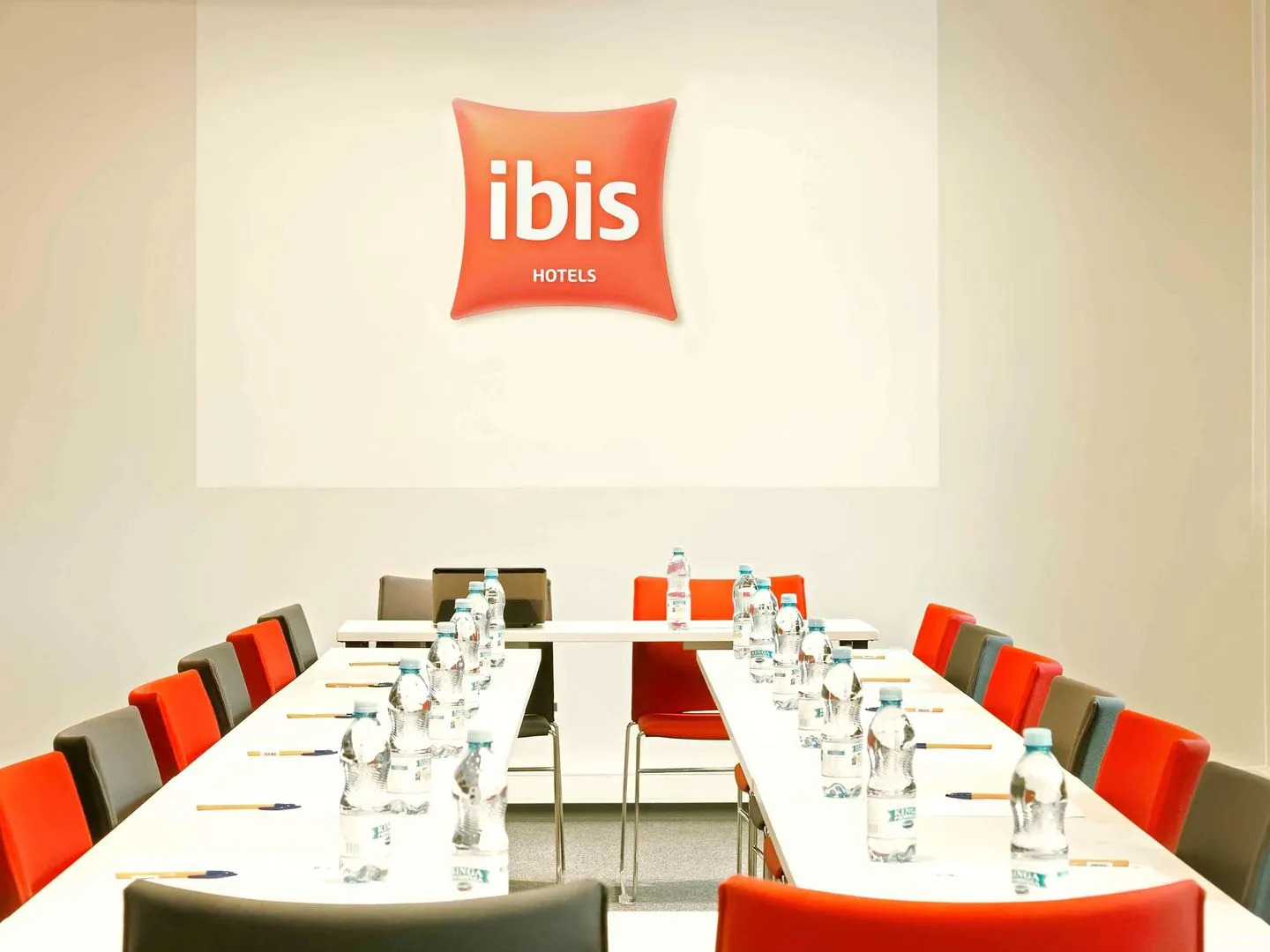 ibis Warszawa Ostrobramska