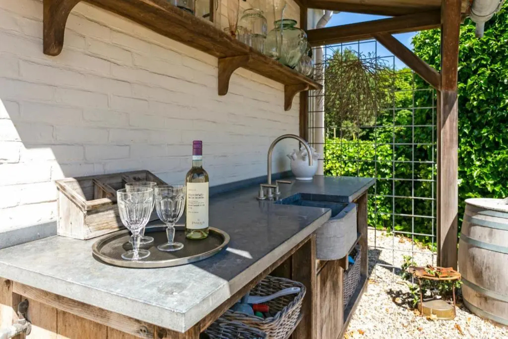 Holiday home Dijkstelweg 30 - Ouddorp with terrace and very big garden, near the beach and dunes - not for companies