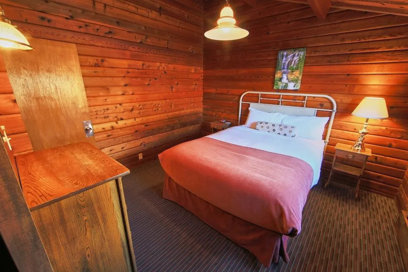 Jasper House Bungalows