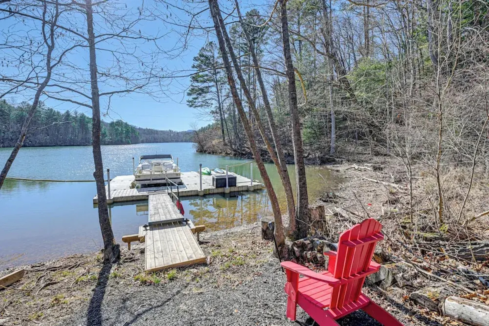 Lakefront Cabin Retreat w/ Dock in Robbinsville!