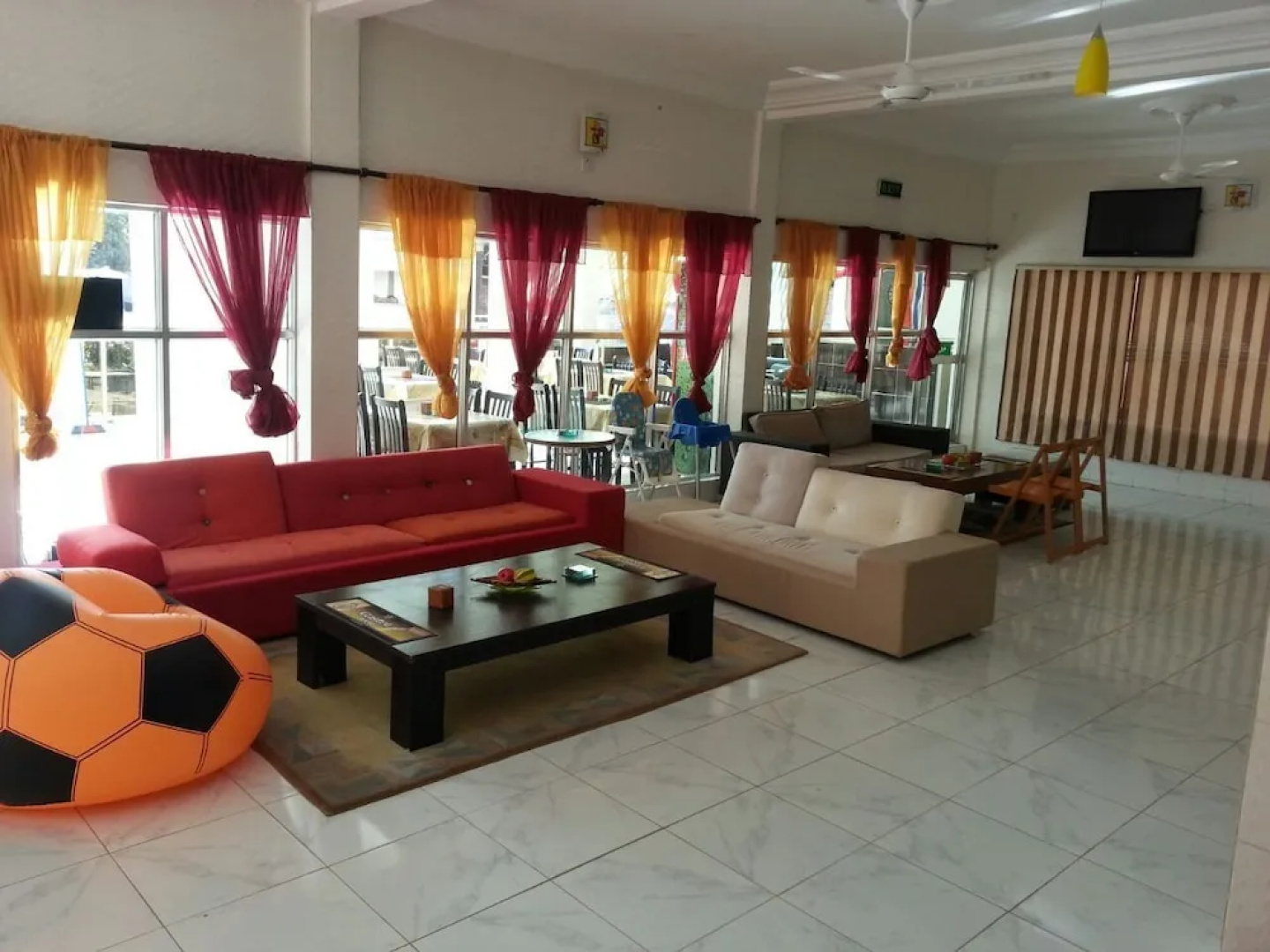 Woodpecker Resort