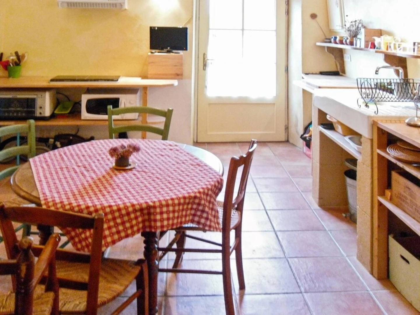 Lovely Apartment in Sabran, a Small Village in the Heart of Provence