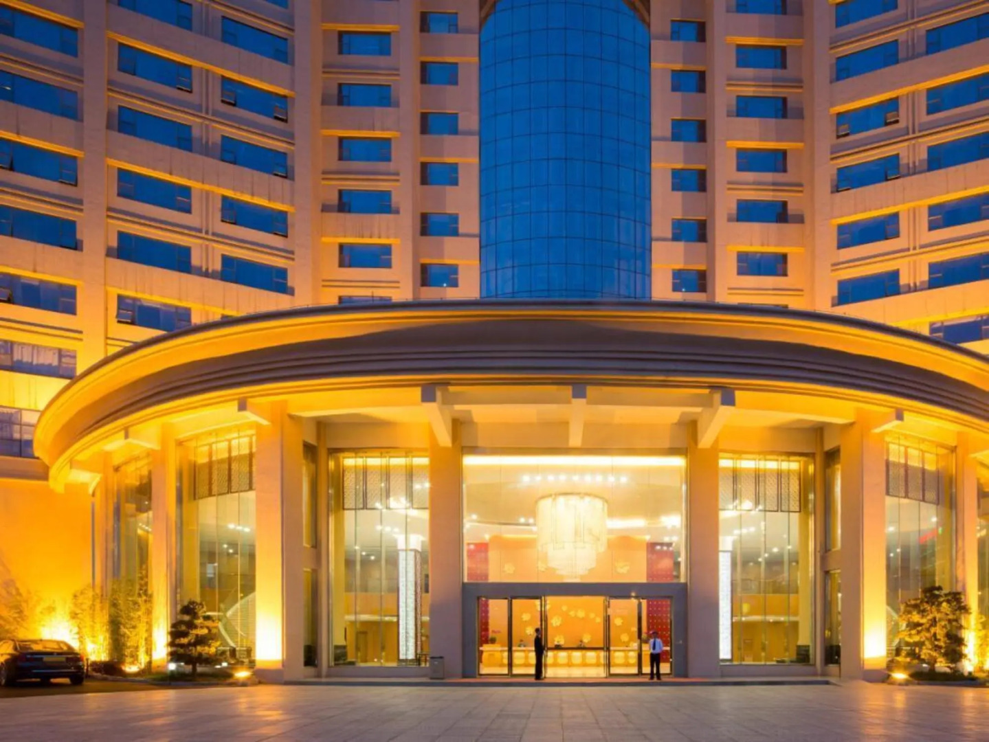 The Grand Plaza Hotel