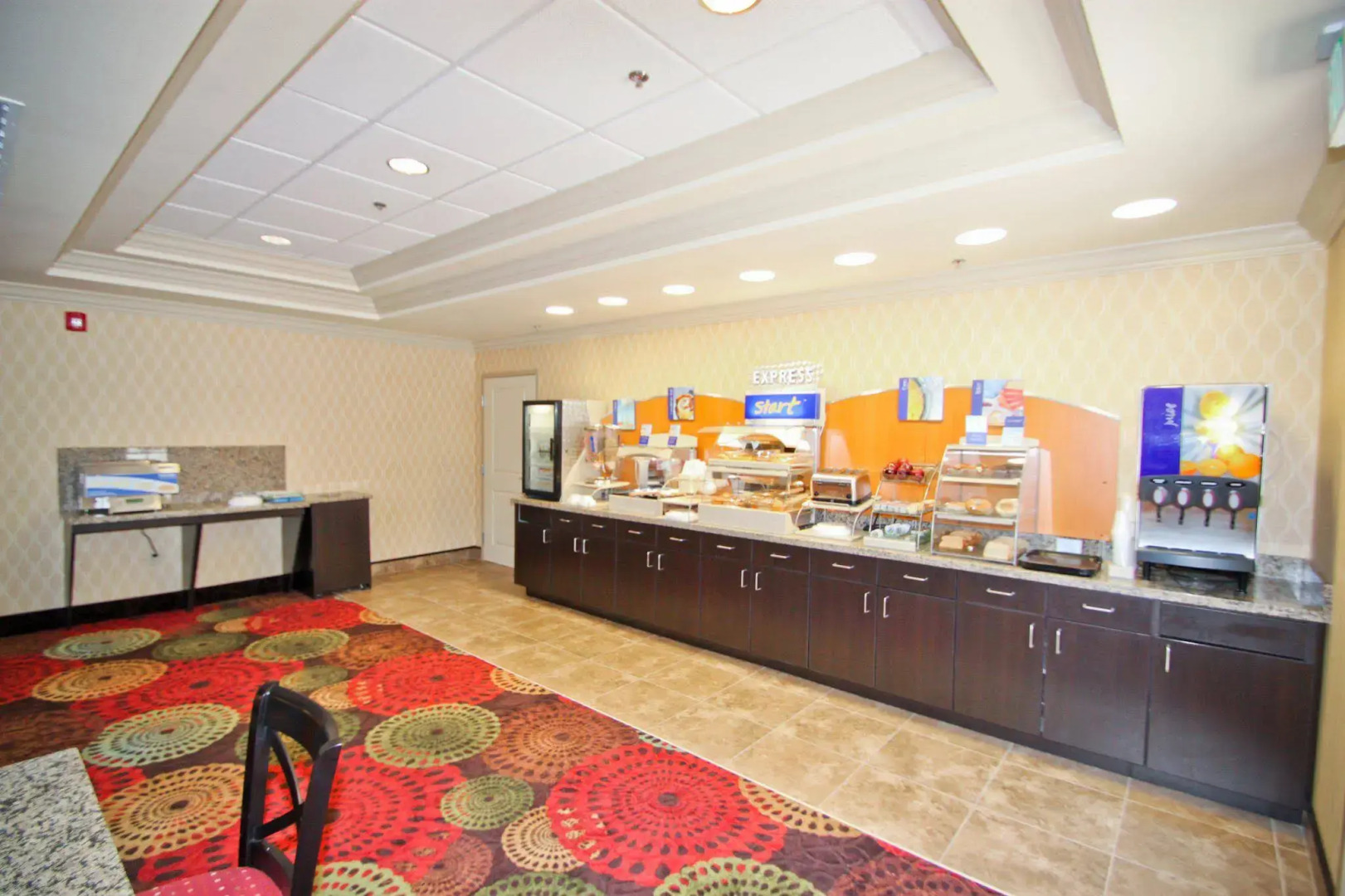 Holiday Inn Express Hotel & Suites Missoula by IHG