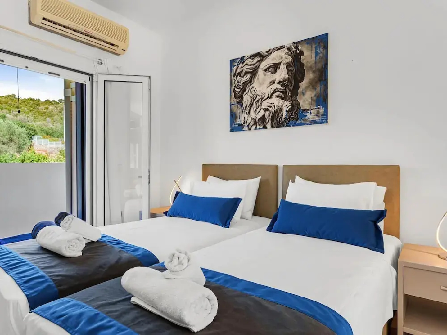 Villa in Epano Sisi Near Child-friendly Beach