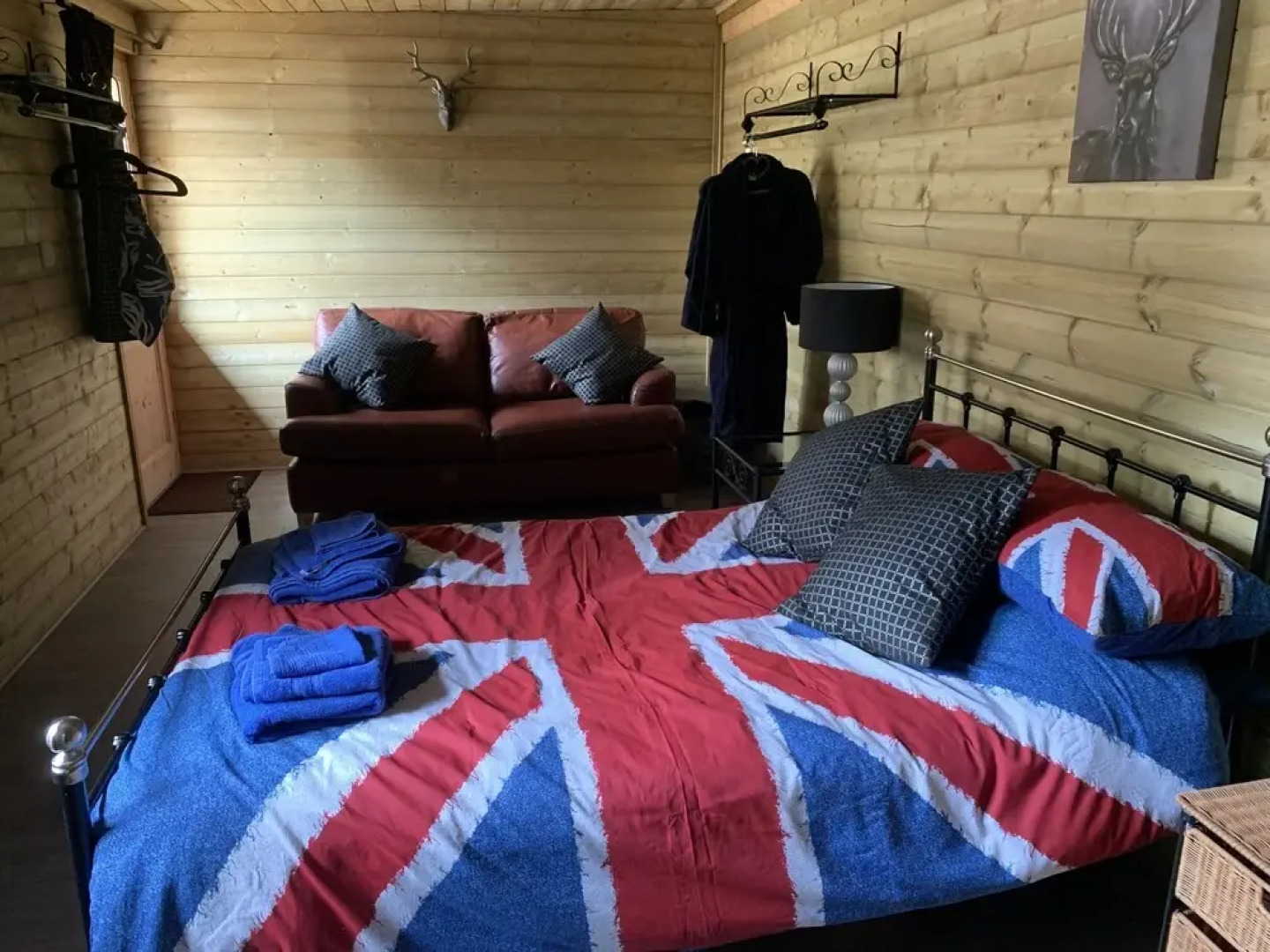 BedrockLodge Buisness Centre HolidayLets