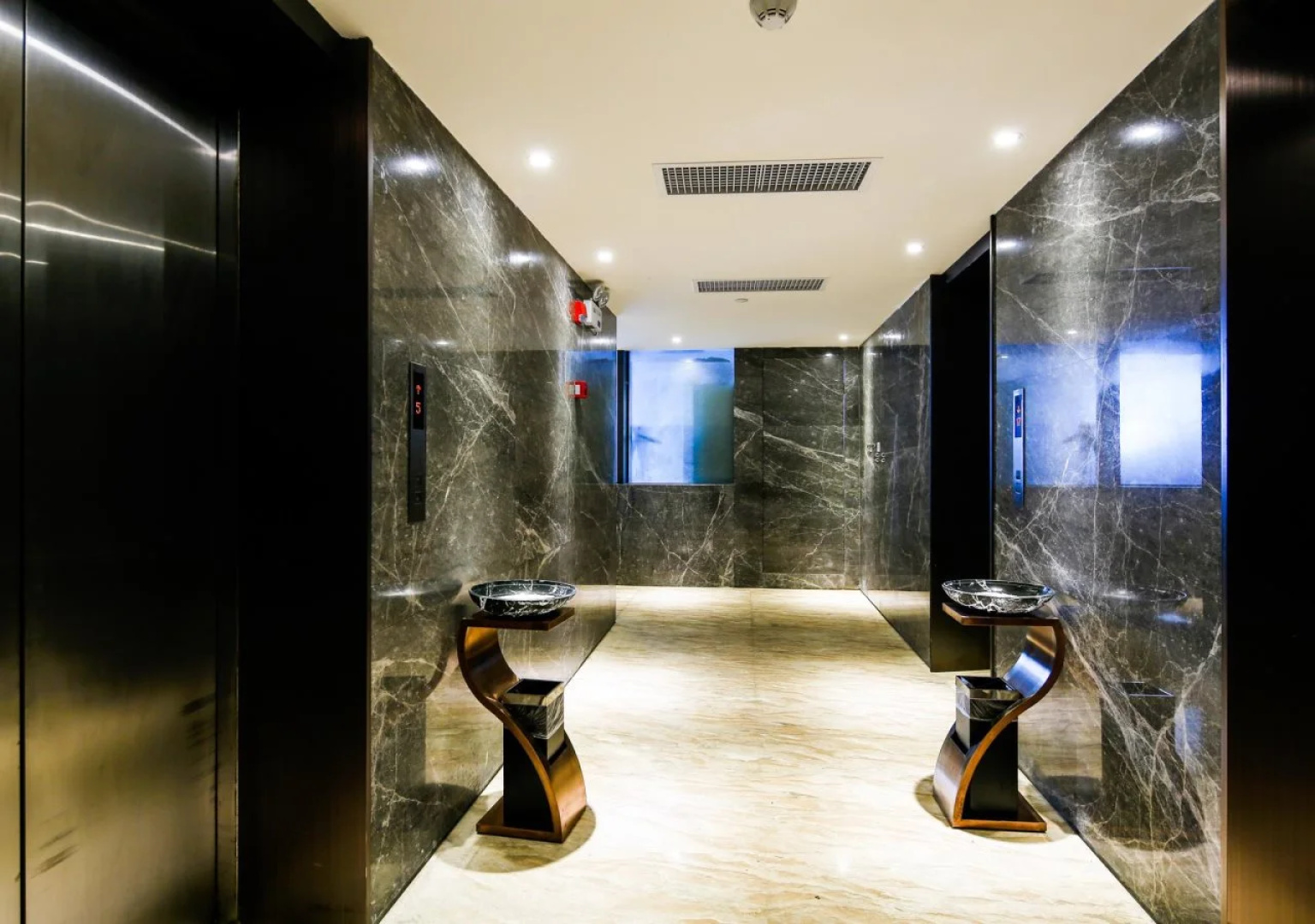 Haijun Hotel