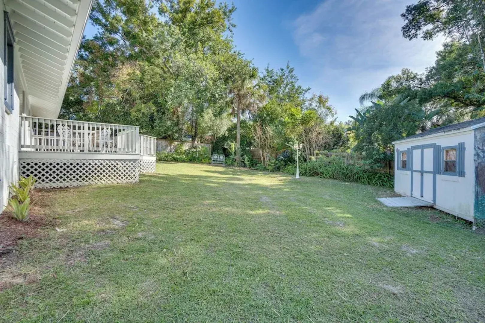 Vintage Mount Dora Cottage w/ Screened Porch!