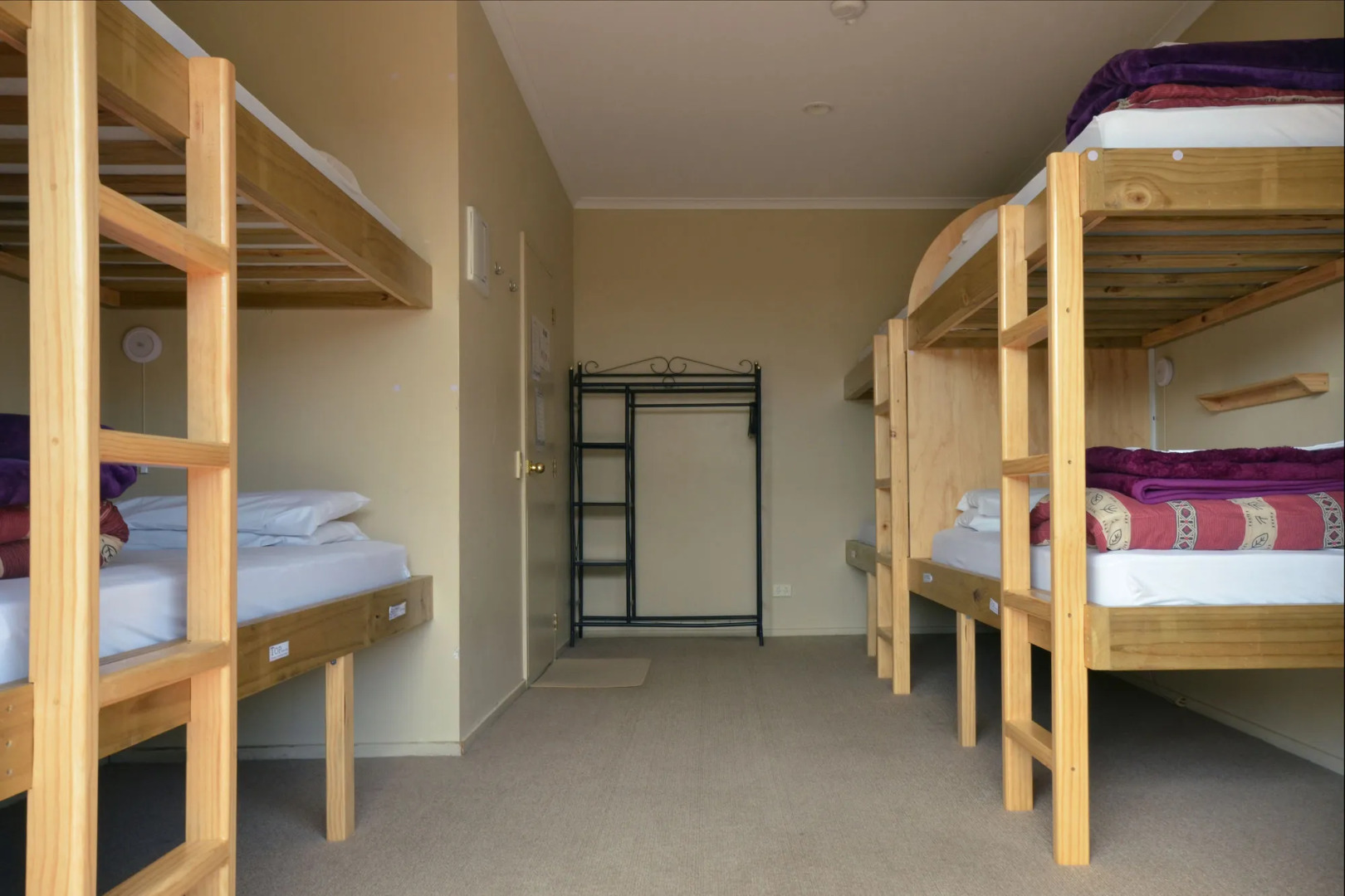 The Prince Albert Backpackers & Bar