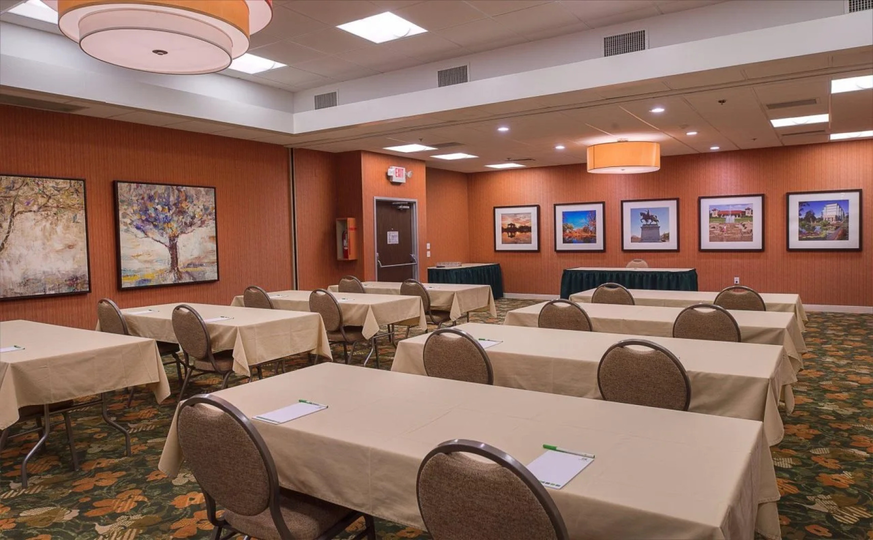 Forest Park Hotel by MDR