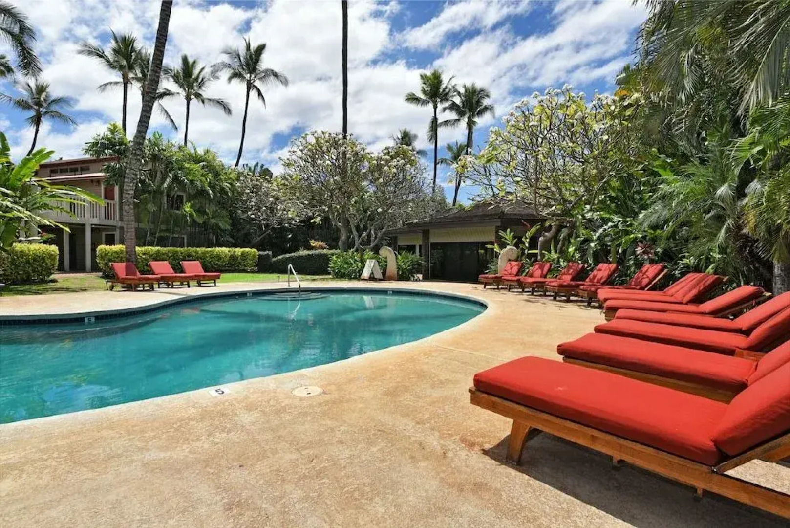 Aina Nalu A104 by RedAwning